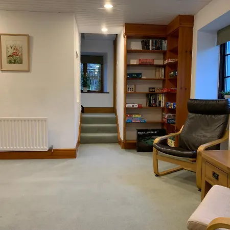 Holiday home Wheelwrights House, *