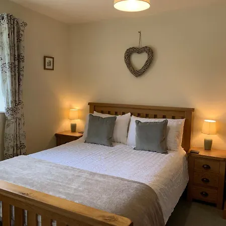Holiday home Wheelwrights House, *